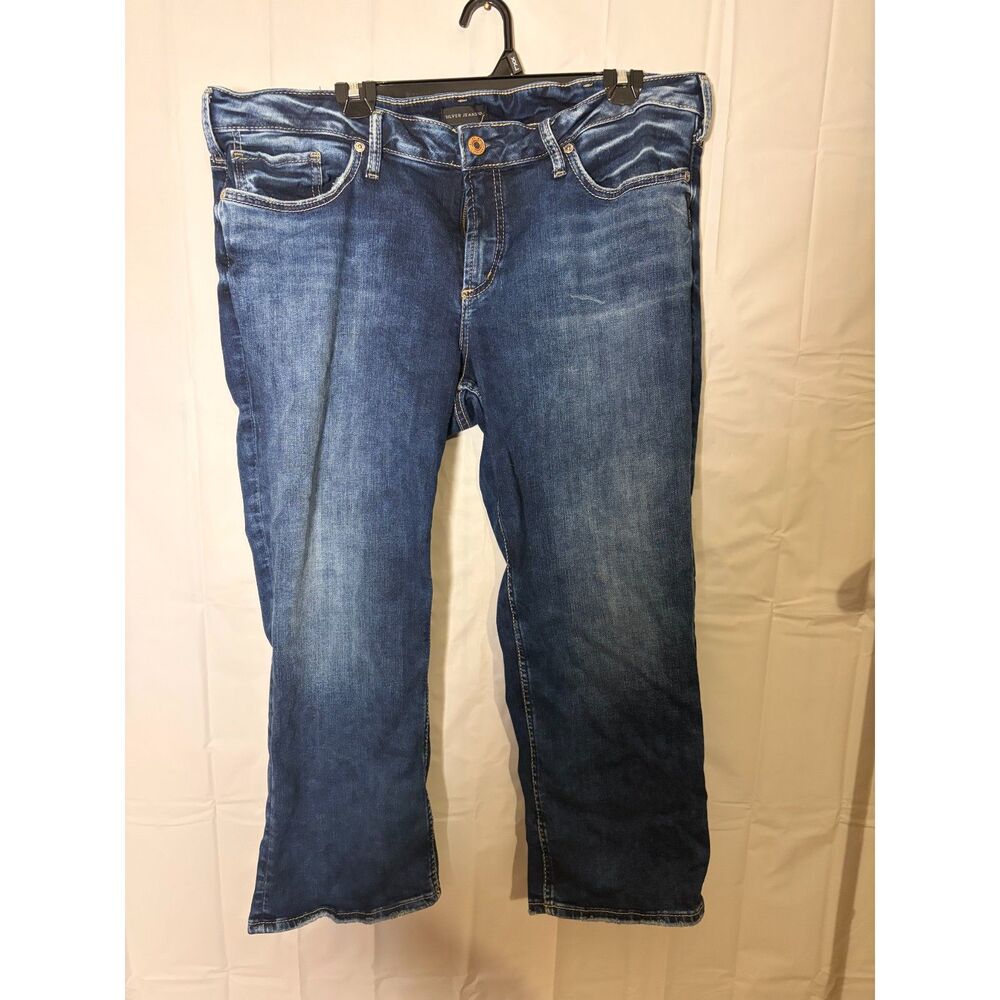 Silver Jeans Co Suki Capri Mid Rise Size 18 Dark Wash Stretch Denim Cropped Jean